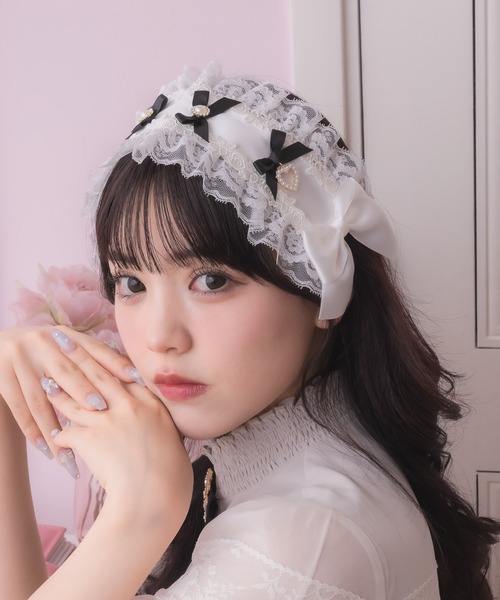 ROJITA(ロジータ)の「メニーリボンヘッドドレス(その他ヘアアクセサリー・レディース・ホワイト/ピンク/ブラック/マルチ/ブラック系その他・FREE)」の5枚目の写真