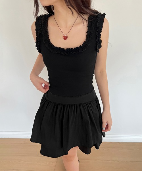 by muni:r（バイ ムニール）の「フリルスクエアタンクトップ（キャミソール・レディース・アイボリー/グレー/ブラック・FREE）」の14枚目の写真