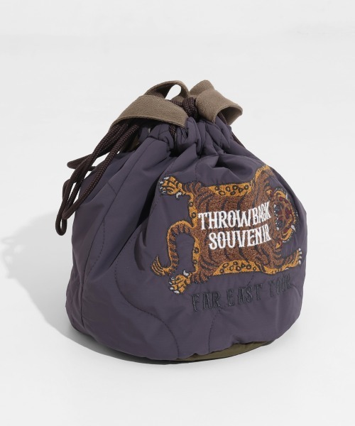 KRIFF MAYER(クリフメイヤー)の「スーベニア刺繍巾着BAG(ショルダーバッグ・メンズ・グレー/キャメル/パープル/ピンクベージュ/ブラック/オリーブ・FREE)」の22枚目の写真