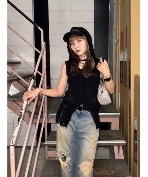 SLY（スライ）の「PIERCE MOTIF BELT ピアス モチーフ ベルト（ベルト・レディース・ブラック・FREE）」の9枚目の写真