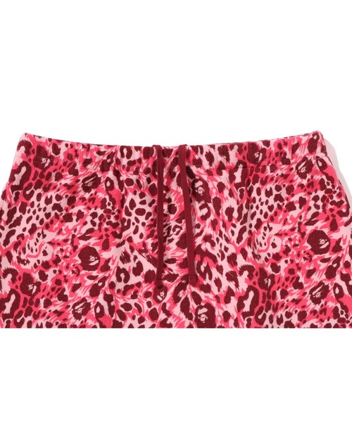 A BATHING APE(アベイシングエイプ)の「WILD LEOPARD PATTERN SWEAT SKIRT(スカート・レディース・ピンク/ベージュ・SMALL/MEDIUM)」の8枚目の写真