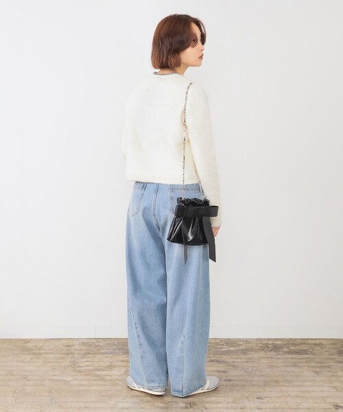 FRED PERRY（フレッドペリー）の「【別注】FRED PERRY / Fluffy Crewneck Knit Cardigan [手洗い可]（カーディガン/ボレロ・レディース・ナチュラル/ブラック/サックスブルー・10）」の9枚目の写真