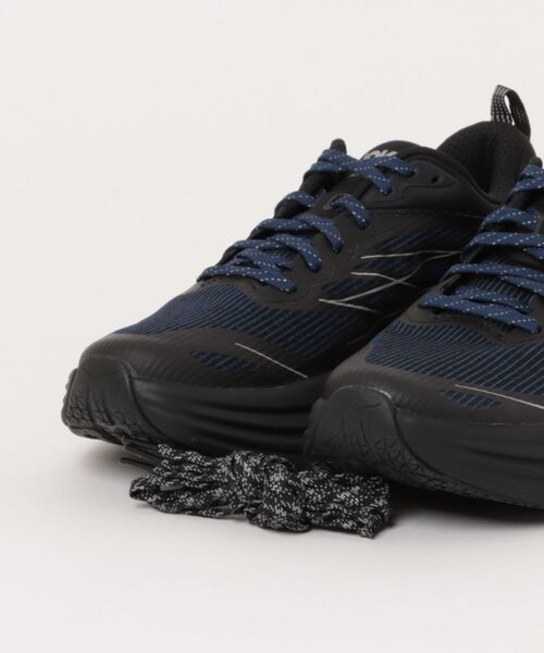 HOKA(ホカ)の「【HOKA】1155391-MDNGH U BONDI 8 TS CAGED ボンダイ8(スニーカー・メンズ・ブラック・27/27.5/26.5/28/28.5/26)」の4枚目の写真
