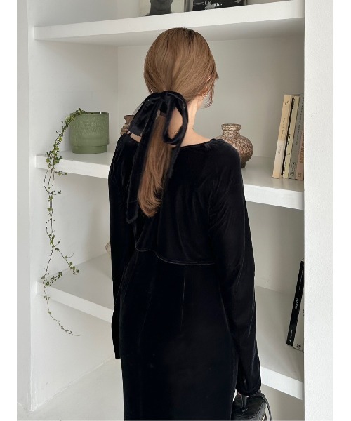 FRAY I.D（フレイアイディー）の「シアーベロアカーデ&キャミワンピース（ワンピース・レディース・ブラック/ピンクベージュ/ブルー・0/1）」の8枚目の写真