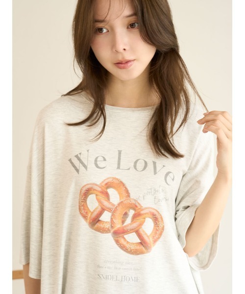 SNIDEL HOME（スナイデルホーム）の「【接触冷感】オーバーサイズカットセットアップ（ルームウェア/パジャマ・レディース・ブルー/アイボリー/グレー/ピンク・F）」の21枚目の写真