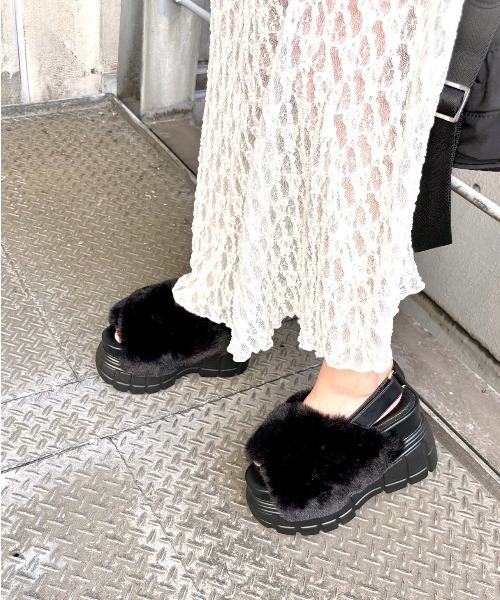 【25AW新作】【R&E】クロスファーバックベルト厚底サンダル 25AW新作】【R&E】クロスファーバックベルト厚底サンダル（サンダル