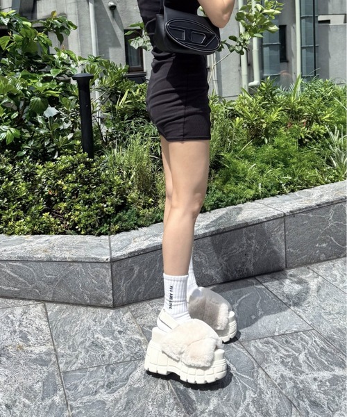 セール】【25AW新作】【R&E】クロスファーバックベルト厚底サンダル