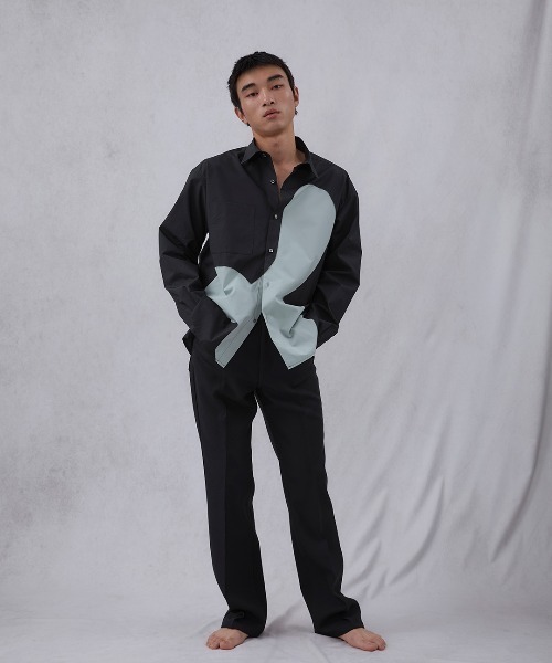 TXA（ティーエックスエー）の「門倉太久斗/22世紀ジェダイ Slash Shirt（シャツ/ブラウス・メンズ・ブラック/ブルー・2/1）」の2枚目の写真