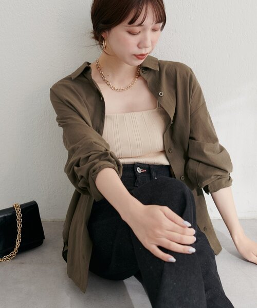 natural couture(ナチュラルクチュール)の「【WEB限定】綿シアー長袖シャツ(シャツ/ブラウス・レディース・イエロー/ピンク/ブラウン/アイボリー/チャコールグレー・FREE)」の5枚目の写真