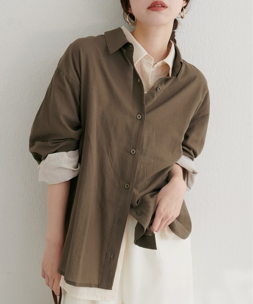 natural couture(ナチュラルクチュール)の「【WEB限定】綿シアー長袖シャツ(シャツ/ブラウス・レディース・イエロー/ピンク/ブラウン/アイボリー/チャコールグレー・FREE)」の6枚目の写真