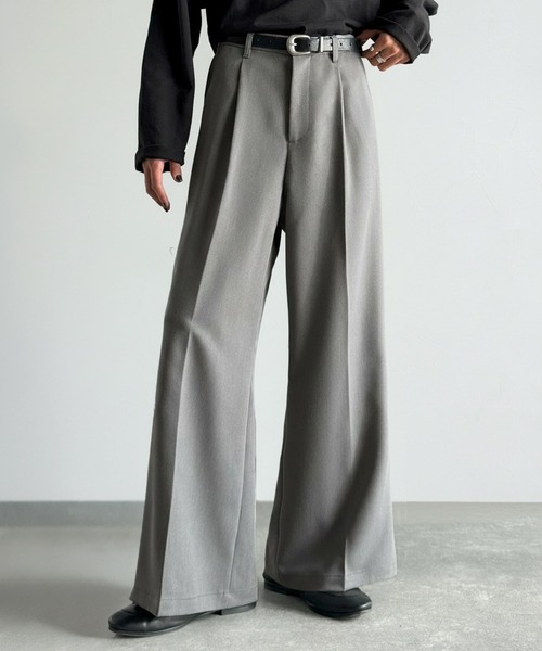 Classical Origin（クラシカルオリジン）の「「美しい落ち感。」 ワンタックセンタープレスフレアスラックス／One-tuck center-pressed flared slacks（スラックス・メンズ・ブラウン/チャコール/杢グレー/ブラック・SMALL/MEDIUM/LARGE）」の2枚目の写真