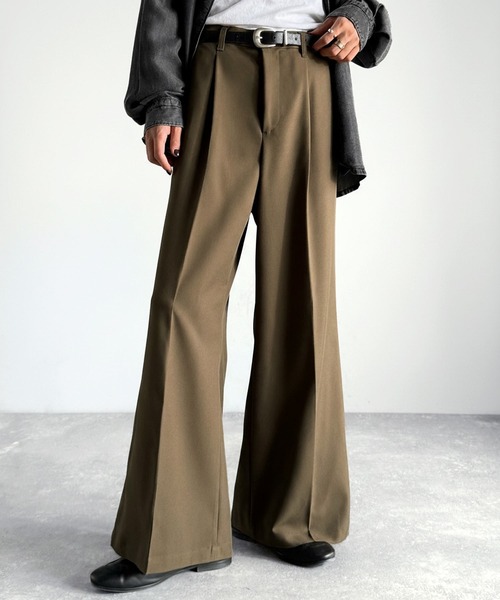 Classical Origin（クラシカルオリジン）の「「美しい落ち感。」 ワンタックセンタープレスフレアスラックス／One-tuck center-pressed flared slacks（スラックス・メンズ・ブラウン/チャコール/杢グレー/ブラック・SMALL/MEDIUM/LARGE）」の4枚目の写真