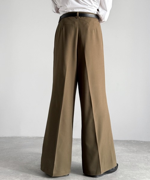 Classical Origin（クラシカルオリジン）の「「美しい落ち感。」 ワンタックセンタープレスフレアスラックス／One-tuck center-pressed flared slacks（スラックス・メンズ・ブラウン/チャコール/杢グレー/ブラック・SMALL/MEDIUM/LARGE）」の16枚目の写真