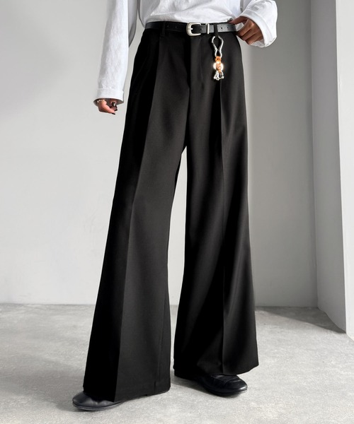 Classical Origin（クラシカルオリジン）の「「美しい落ち感。」 ワンタックセンタープレスフレアスラックス／One-tuck center-pressed flared slacks（スラックス・メンズ・ブラウン/チャコール/杢グレー/ブラック・SMALL/MEDIUM/LARGE）」の5枚目の写真