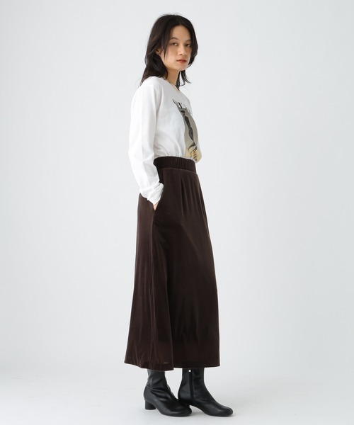 Elura（エルーラ）の「ベロアスカート/582311（スカート・レディース・ダークブラウン/ブラック・FREE）」の14枚目の写真