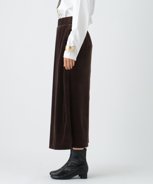 Elura（エルーラ）の「ベロアスカート/582311（スカート・レディース・ダークブラウン/ブラック・FREE）」の18枚目の写真