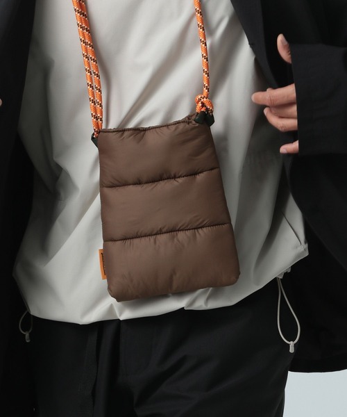 BAYFLOW（ベイフロー）の「ナカワタミニショルダーバッグ（ショルダーバッグ・メンズ・チャコールグレー/パープル/ブラウン・FREE）」の3枚目の写真