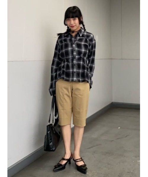 THROW by SLY（スローバイスライ）の「THROW STRETCH CAPRI PT ストレッチ カプリ パンツ（スラックス・レディース・ベージュ/ブラック・1/2）」の20枚目の写真