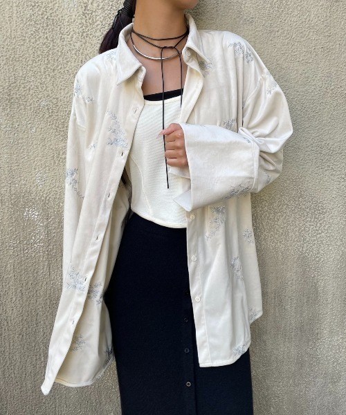 刺繍ベロアオーバーサイズシャツ（シャツ/ブラウス）｜AIC.（エーアイ
