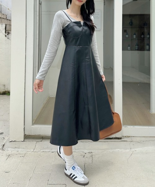 FETICO フェイクレザーキャミワンピース セール】 フェイクレザーキャミワンピース（ブラック/ベージュ