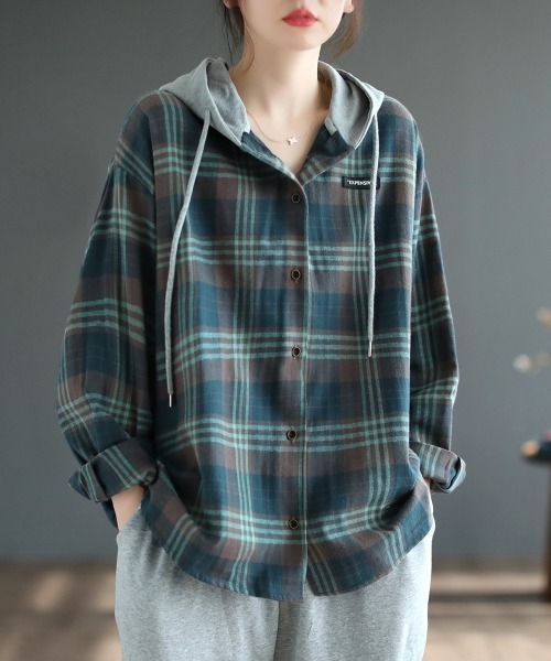 gossip!ロサンゼルス(ゴシップロサンゼルス)の「【Y2Kガーリー】レトロチェック柄フード付きライトシャツ(Tシャツ/カットソー・レディース・ネイビー/ブラウン/グレー・FREE)」の14枚目の写真