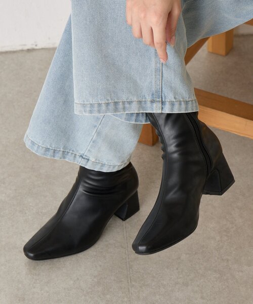 Jena espace merveilleux（ジェナ　エスパスメルヴェイユ）の「ストレッチショートブーツ（ブーツ・レディース・ブラック/ブラウン・MEDIUM/LARGE）」の2枚目の写真