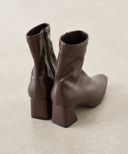 Jena espace merveilleux（ジェナ　エスパスメルヴェイユ）の「ストレッチショートブーツ（ブーツ・レディース・ブラック/ブラウン・MEDIUM/LARGE）」の10枚目の写真