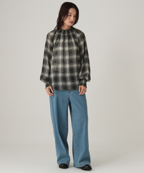 Elura（エルーラ）の「ハイネック柄ブラウス/605968（シャツ/ブラウス・レディース・ブラック/ブラック系その他/ベージュ/ネイビー・FREE）」の8枚目の写真