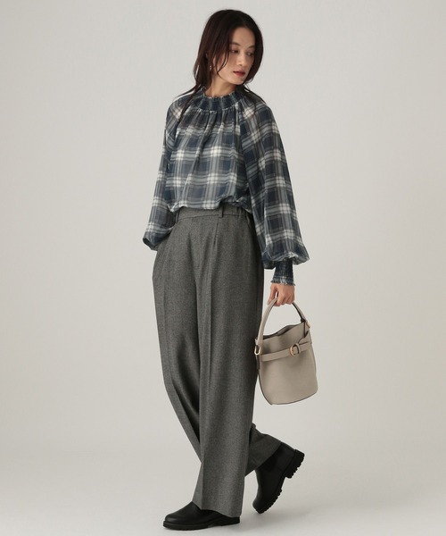 Elura（エルーラ）の「ハイネック柄ブラウス/605968（シャツ/ブラウス・レディース・ブラック/ブラック系その他/ベージュ/ネイビー・FREE）」の7枚目の写真