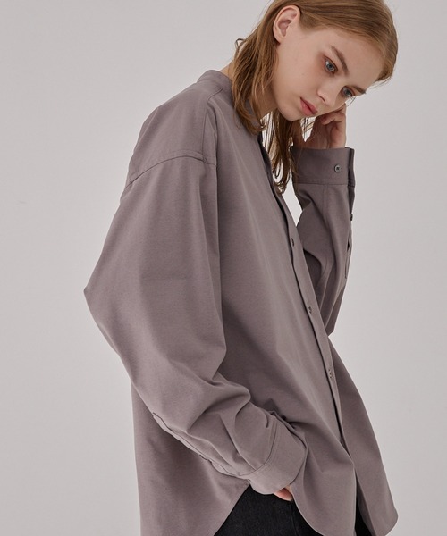 EMMA CLOTHES(エマクローズ)の「〈撥水 / UVカット〉スラブ天竺 ストレッチバンドカラー長袖シャツ(シャツ/ブラウス・メンズ・チャコール/ネイビー/グレイッシュベージュ/ブラック/ライトグレー・S/L/M)」の6枚目の写真