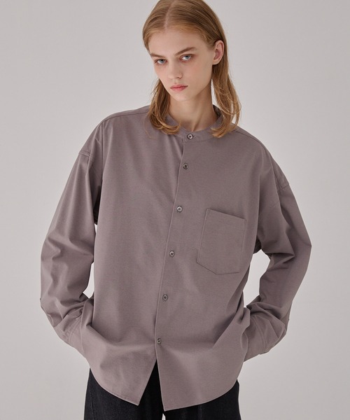 EMMA CLOTHES(エマクローズ)の「〈撥水 / UVカット〉スラブ天竺 ストレッチバンドカラー長袖シャツ(シャツ/ブラウス・メンズ・チャコール/ネイビー/グレイッシュベージュ/ブラック/ライトグレー・S/L/M)」の10枚目の写真