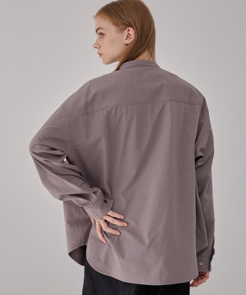 EMMA CLOTHES(エマクローズ)の「〈撥水 / UVカット〉スラブ天竺 ストレッチバンドカラー長袖シャツ(シャツ/ブラウス・メンズ・チャコール/ネイビー/グレイッシュベージュ/ブラック/ライトグレー・S/L/M)」の12枚目の写真