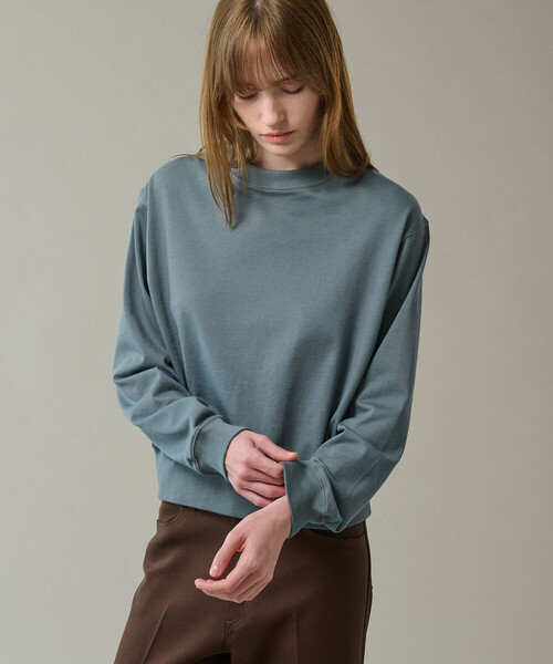handvaerk(ハンドバーク)の「handvaerk | コットン クルーネック長袖Tシャツ WOMEN(スウェット・レディース・ブラック系その他/ブルー系その他/アイボリー/ブラウン系その他・S)」の6枚目の写真
