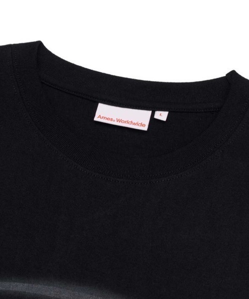 AMESWORLDWIDE(アメスワールドワイド)の「A'GEM/9 × .kom 『AMESWORLDWIDE/アメスワールドワイド』 BIG TYPO LONGSLEEVE TEE/ビッグタイポ長袖Tシャツ(Tシャツ/カットソー・レディース・ホワイト/ブラック/ライトブルー/グレー・S)」の21枚目の写真