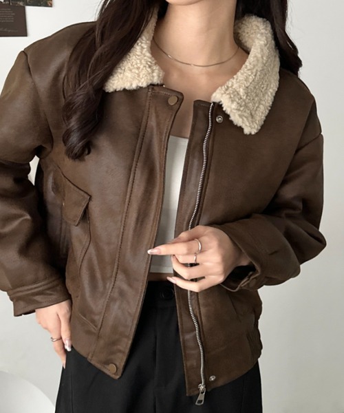 CLEA（クレア）の「ヴィンテージライクオーバーサイズPUブルゾン（ブルゾン・レディース・ブラウン/キャメル/ブラック・FREE）」の12枚目の写真