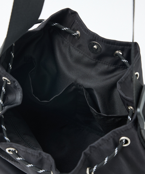 LOWELL things（ロウェル　シングス）の「【推し活/再入荷】オシゴト巾着ショルダーバッグ/2WAY（ショルダーバッグ・レディース・ブラック/アイボリー・フリー）」の22枚目の写真