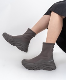 STEVE MADDEN | 【STEVE MADDEN/スティーブマデン】バックジップスニーカーブーツ VROOMS-UA(スニーカー)