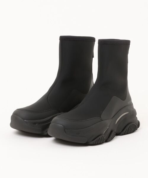 STEVE MADDEN（スティーブマデン）の「【STEVE MADDEN/スティーブマデン】バックジップスニーカーブーツ VROOMS-UA（スニーカー・レディース・ブラック/グレー・7/7.5/8/8.5/6.5）」の16枚目の写真