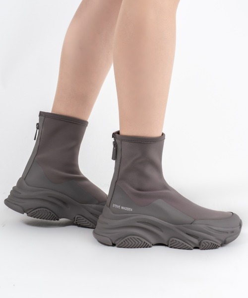 STEVE MADDEN（スティーブマデン）の「【STEVE MADDEN/スティーブマデン】バックジップスニーカーブーツ VROOMS-UA（スニーカー・レディース・ブラック/グレー・7/7.5/8/8.5/6.5）」の11枚目の写真
