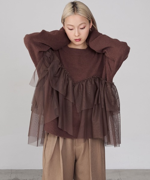 forksy.(フォルクシー)の「【forksy.】ビスチェ風チュールドッキングボトルネックニットトップス(ニット/セーター・レディース・ブラック/オフホワイト/ブラウン・FREE)」の3枚目の写真