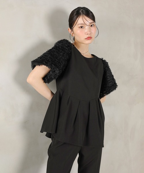 Kana（カナ）の「チュールフリル袖 ペプラムトップス テーパードパンツ セットアップ ドレス パーティー 結婚式 お呼ばれ オケージョン（パンツドレス・レディース・ブラック/ホワイト×ブラック・M）」の14枚目の写真