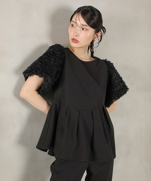 Kana（カナ）の「チュールフリル袖 ペプラムトップス テーパードパンツ セットアップ ドレス パーティー 結婚式 お呼ばれ オケージョン（パンツドレス・レディース・ブラック/ホワイト×ブラック・M）」の15枚目の写真