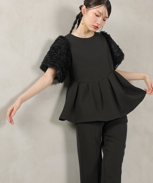 Kana（カナ）の「チュールフリル袖 ペプラムトップス テーパードパンツ セットアップ ドレス パーティー 結婚式 お呼ばれ オケージョン（パンツドレス・レディース・ブラック/ホワイト×ブラック・M）」の16枚目の写真