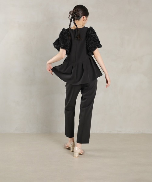 Kana（カナ）の「チュールフリル袖 ペプラムトップス テーパードパンツ セットアップ ドレス パーティー 結婚式 お呼ばれ オケージョン（パンツドレス・レディース・ブラック/ホワイト×ブラック・M）」の18枚目の写真