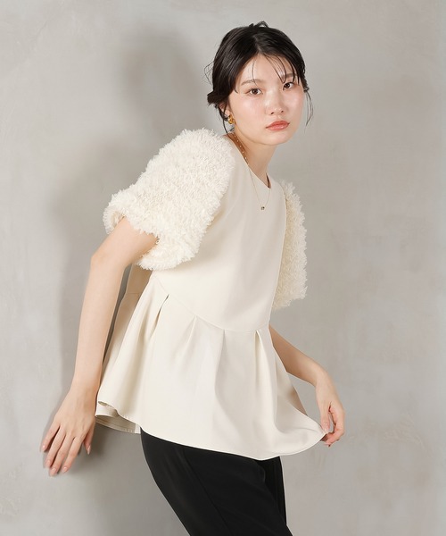 Kana（カナ）の「チュールフリル袖 ペプラムトップス テーパードパンツ セットアップ ドレス パーティー 結婚式 お呼ばれ オケージョン（パンツドレス・レディース・ブラック/ホワイト×ブラック・M）」の8枚目の写真