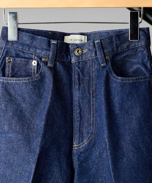 fireservice(ファイヤーサービス)の「【 Fire Service / ファイヤーサービス 】BAGGY DENIM / バギーデニム(デニムパンツ・レディース・インディゴブルー・24inch/25inch/26inch/23inch/27inch/28inch)」の5枚目の写真