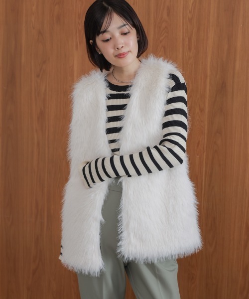 Bou Jeloud(ブージュルード)の「フェイクロングフォックスファーベスト(ベスト・レディース・ブラウン/グレイッシュベージュ/アイボリー/チャコールグレー・FREE)」の5枚目の写真
