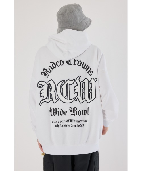 RODEO CROWNS WIDE BOWL（ロデオクラウンズワイドボウル）の「Blackletter フーディー（パーカー・メンズ・ブラック/ホワイト/杢グレー・MEDIUM/LARGE）」の4枚目の写真