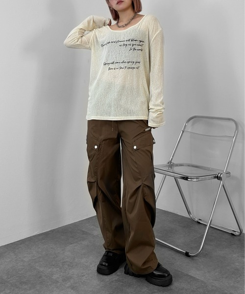 jiasecond.(ジアセカンド)の「【jiasecond.】メッセージプリントシアートップス / トップス カットソー 長袖 シアー オーバー プリント オープンネック レイヤード ブラック ベージュ ZOZOTOWN限定(Tシャツ/カットソー・レディース・ブラック/ベージュ・FREE)」の10枚目の写真