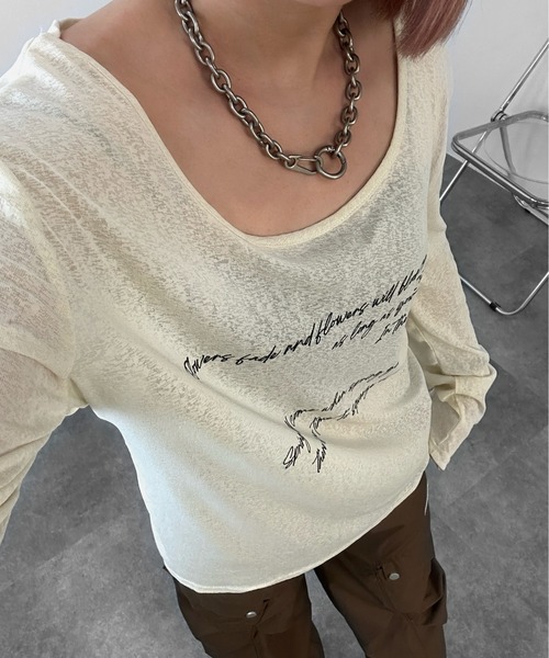 jiasecond.(ジアセカンド)の「【jiasecond.】メッセージプリントシアートップス / トップス カットソー 長袖 シアー オーバー プリント オープンネック レイヤード ブラック ベージュ ZOZOTOWN限定(Tシャツ/カットソー・レディース・ブラック/ベージュ・FREE)」の9枚目の写真